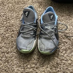 Nike shoes
